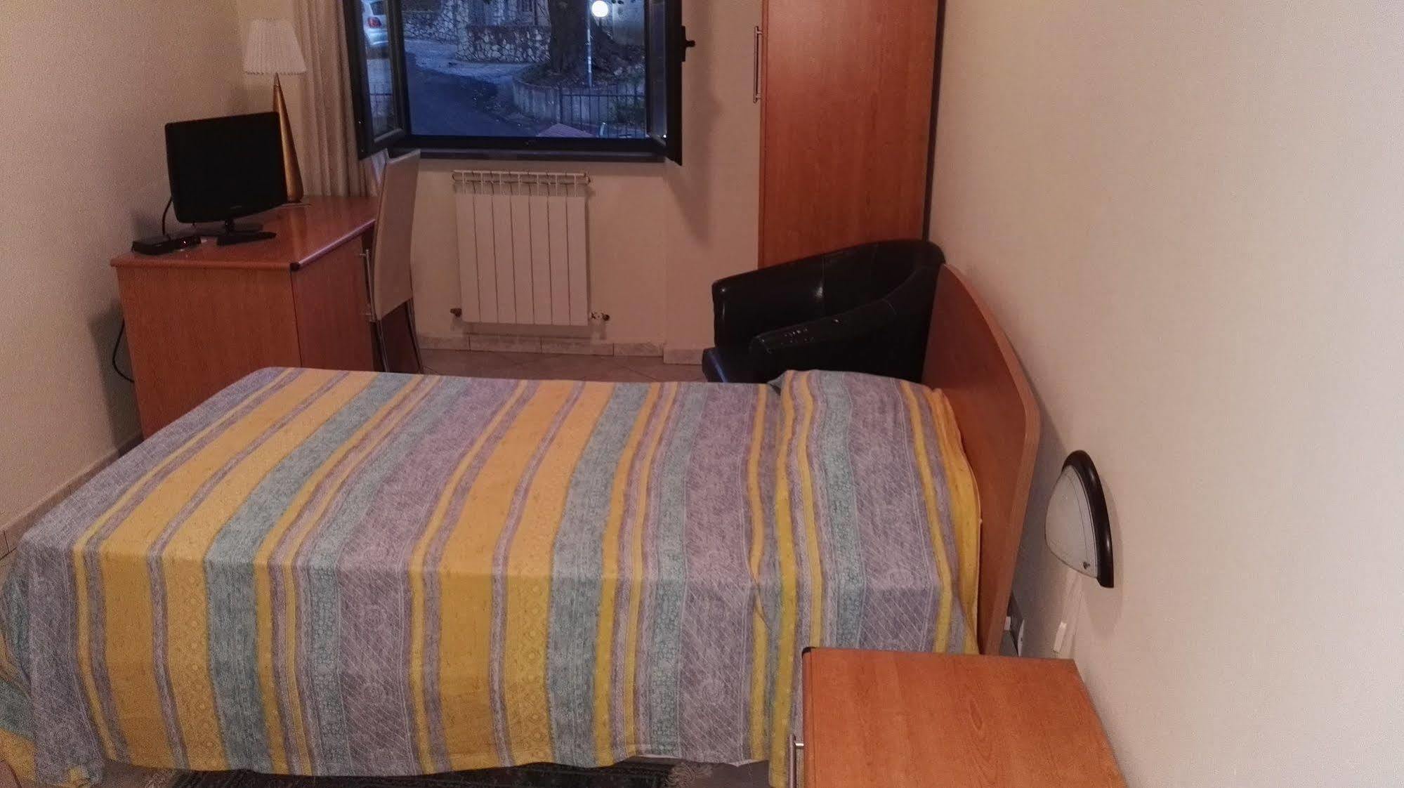 Raggio Di Sole Bed and Breakfast Rende Buitenkant foto